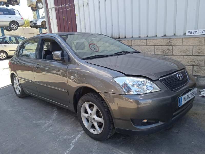 toyota corolla (e12) del año 2003