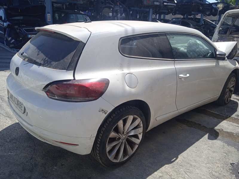 volkswagen scirocco (137) del año 2009