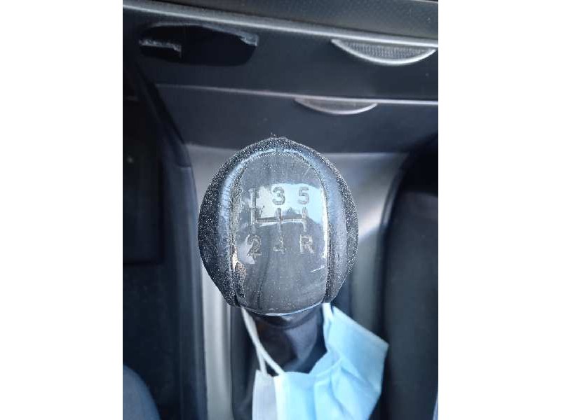 toyota corolla (e12) del año 2003