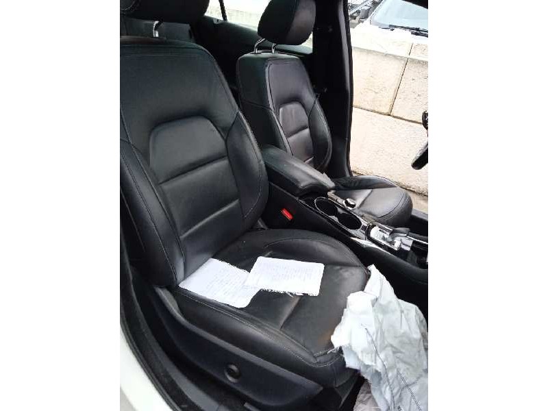 infiniti q30 del año 2017