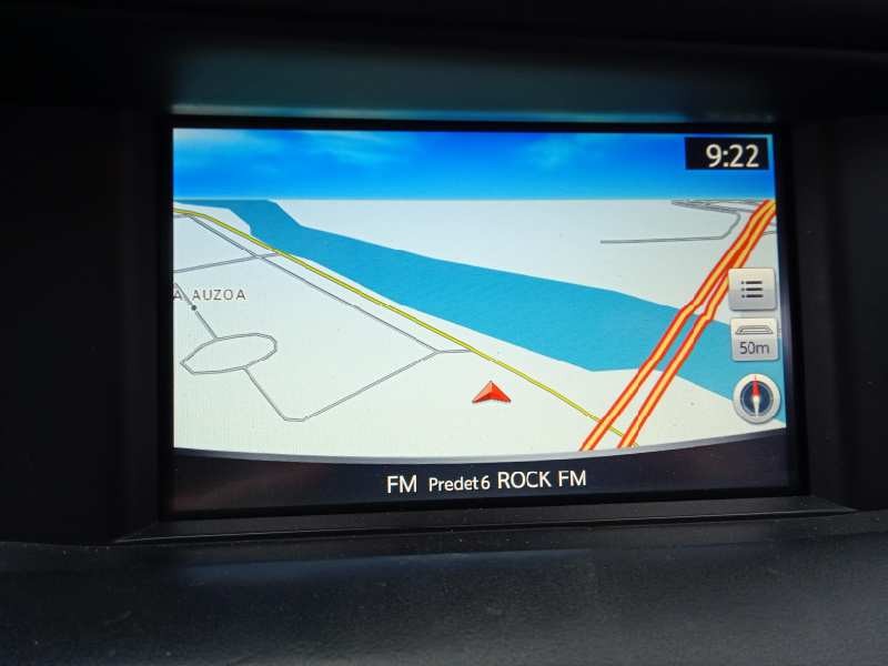 infiniti q30 del año 2017