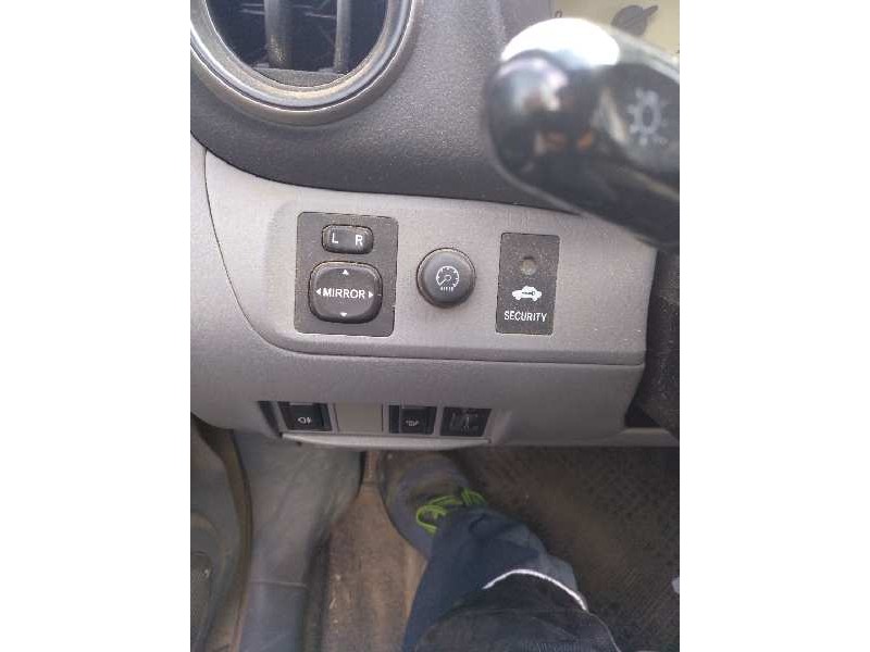 toyota rav 4 (a2) del año 2002