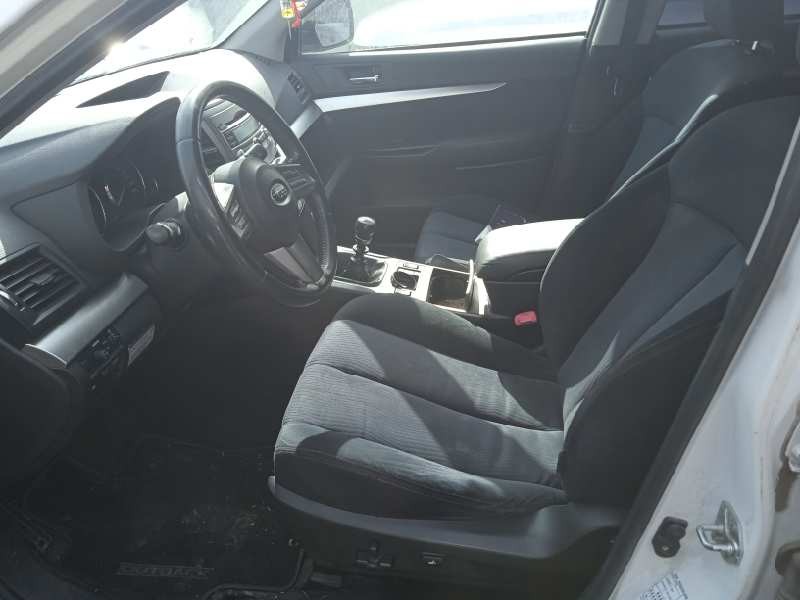 subaru legacy lim. b14 del año 2011