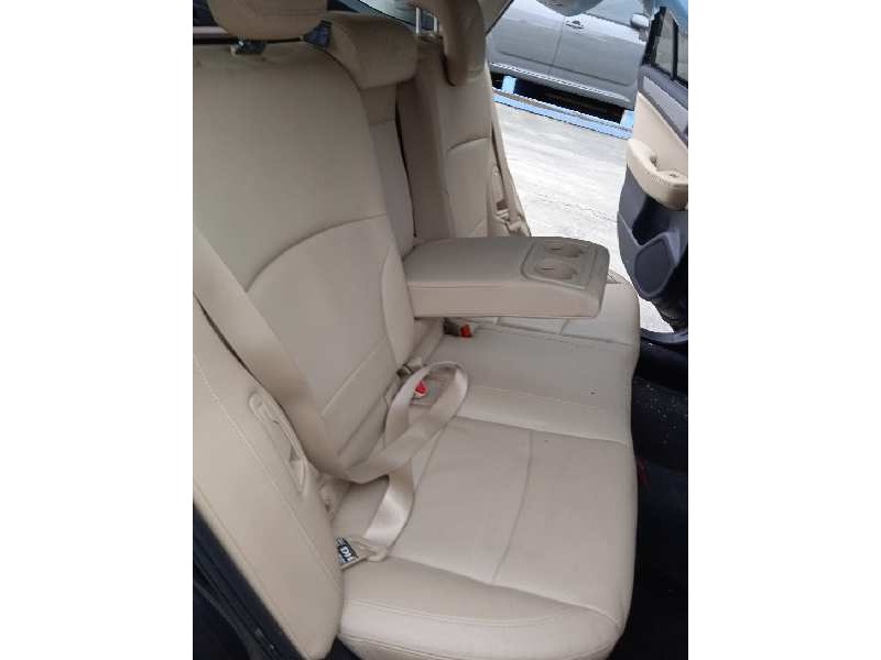 subaru legacy kombi/outback b14 del año 2016