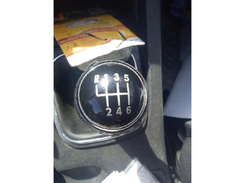 volkswagen scirocco (137) del año 2009