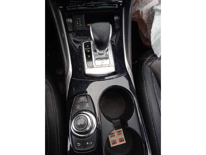 infiniti q30 del año 2017