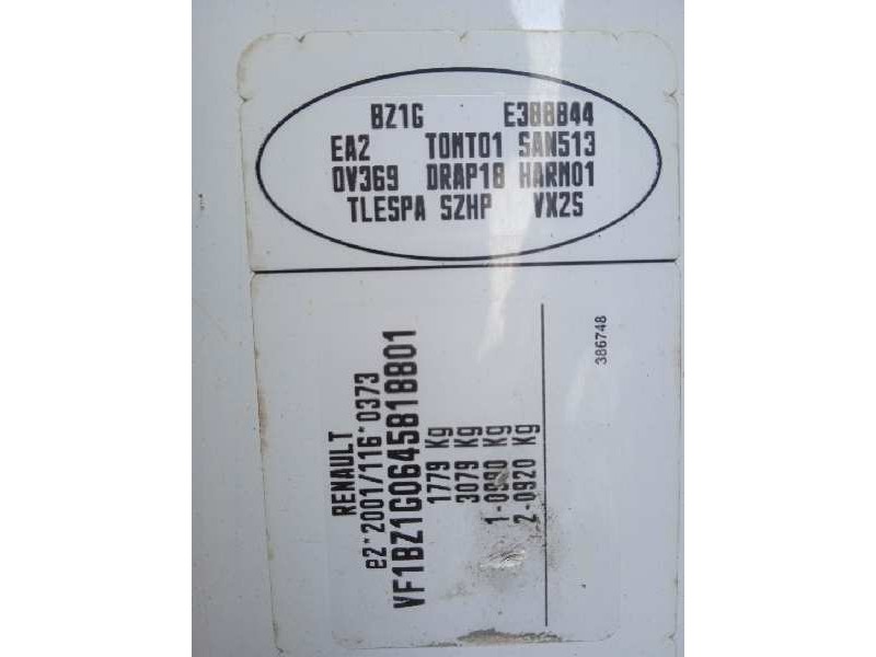 renault megane iii berlina 5 p del año 2011