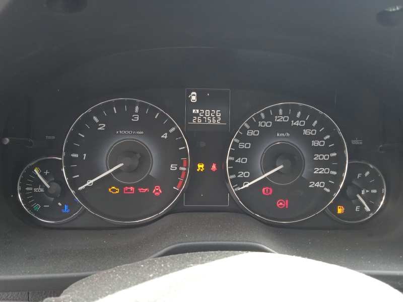 subaru legacy lim. b14 del año 2011