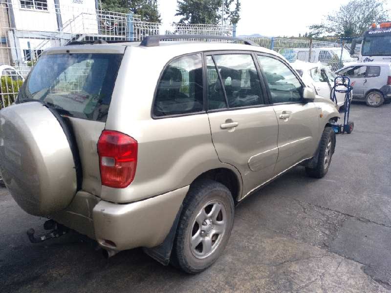 toyota rav 4 (a2) del año 2002