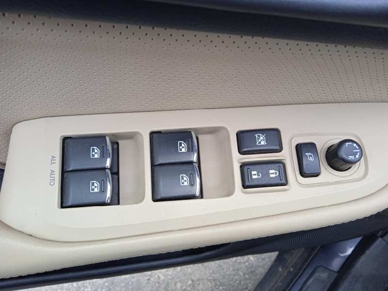 subaru legacy kombi/outback b14 del año 2016