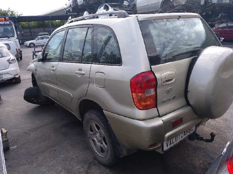 toyota rav 4 (a2) del año 2002