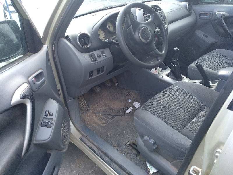 toyota rav 4 (a2) del año 2002