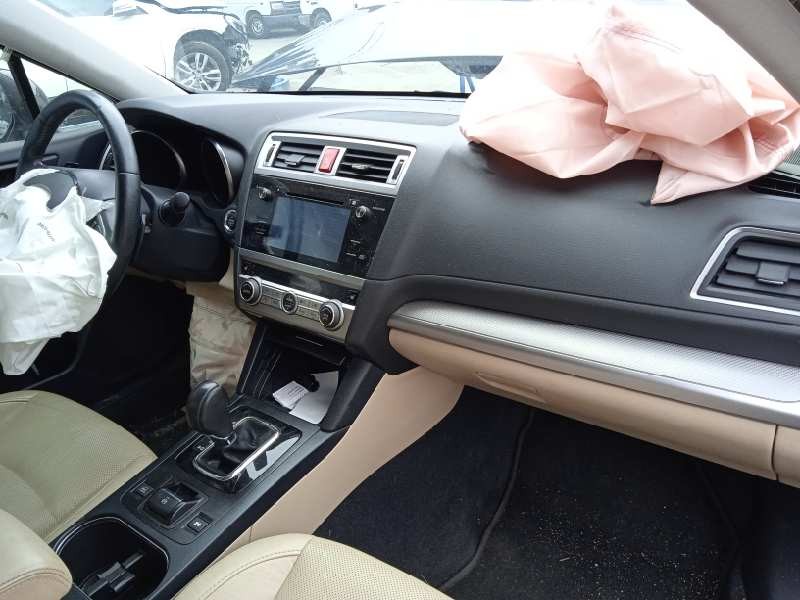 subaru legacy kombi/outback b14 del año 2016