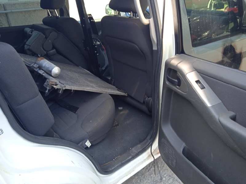 nissan pathfinder (r51) del año 2008