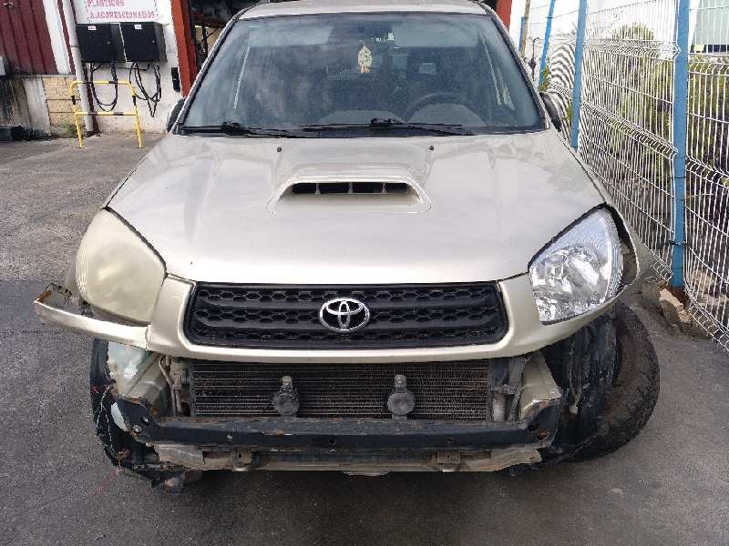 toyota rav 4 (a2) del año 2002