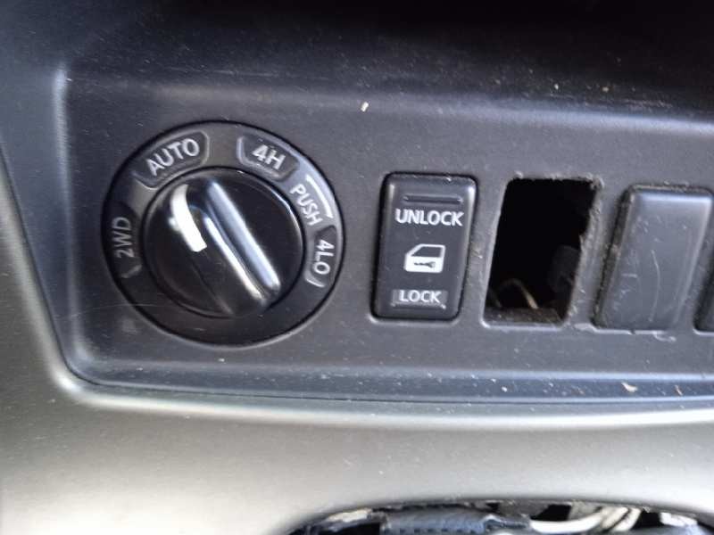 nissan pathfinder (r51) del año 2008