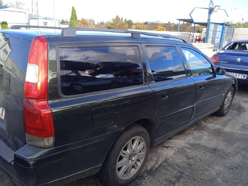 volvo v70 familiar del año 2006