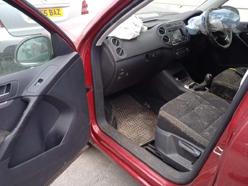 volkswagen tiguan (5n2) del año 2014