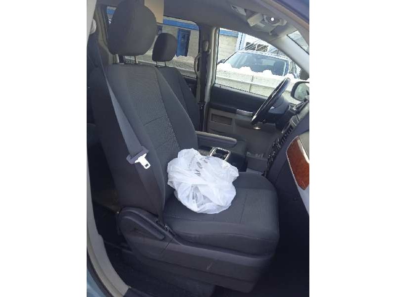 chrysler grand voyager del año 2009