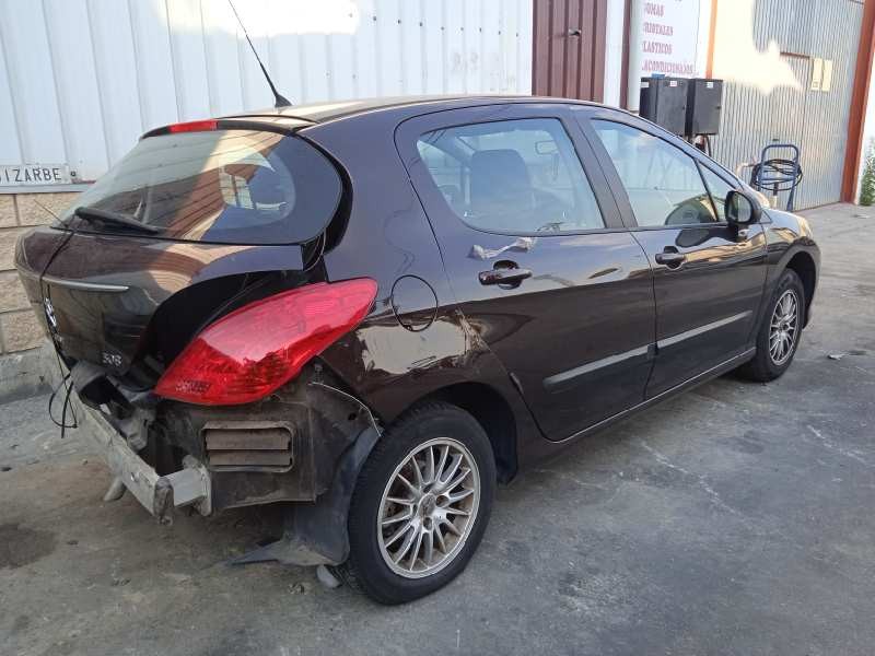 peugeot 308 del año 2012