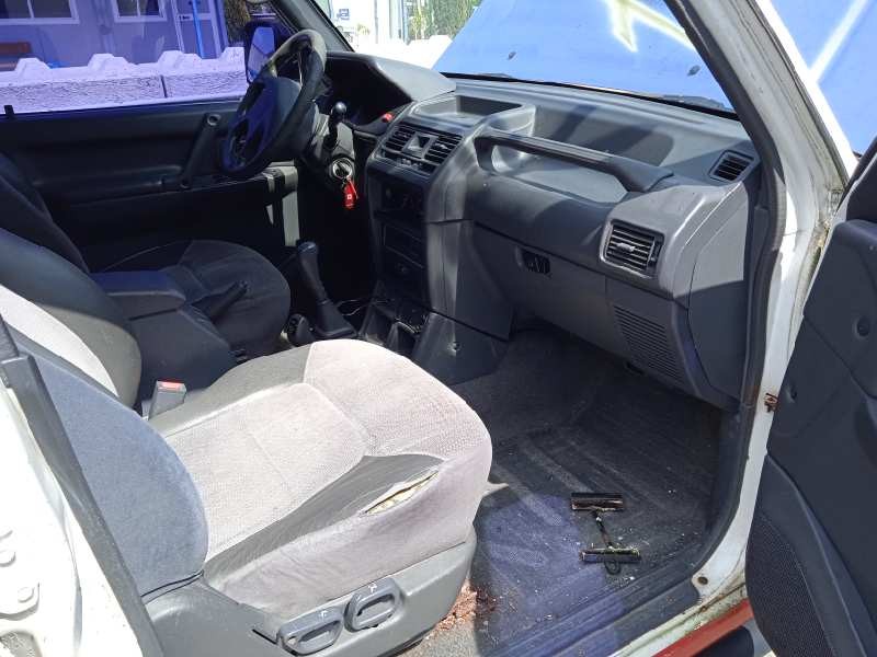 mitsubishi montero (v20/v40) del año 1997