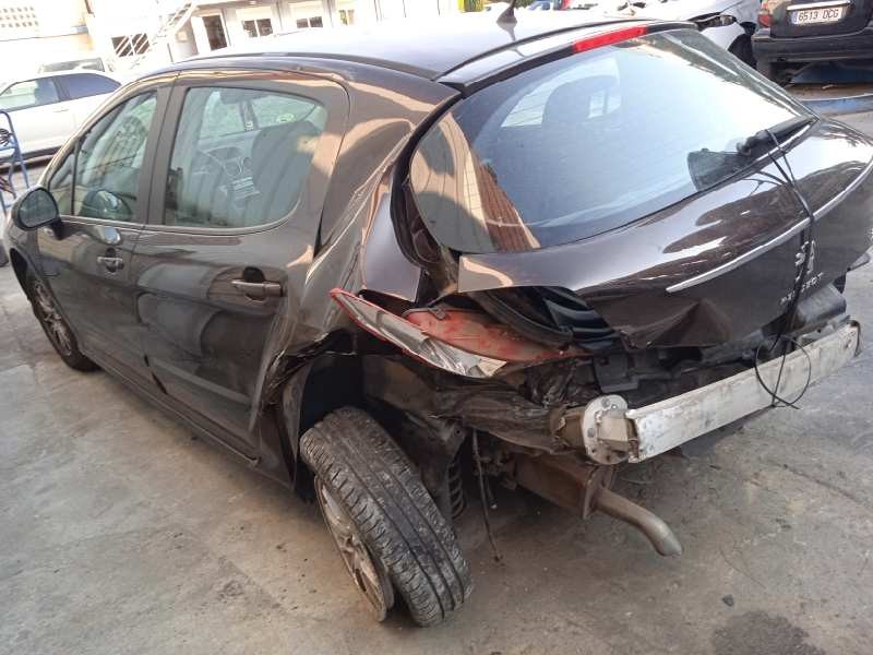 peugeot 308 del año 2012