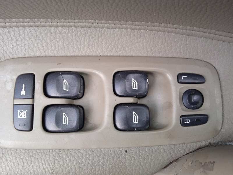 volvo v70 familiar del año 2006