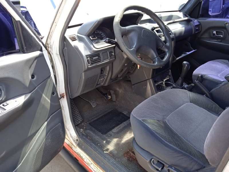 mitsubishi montero (v20/v40) del año 1997