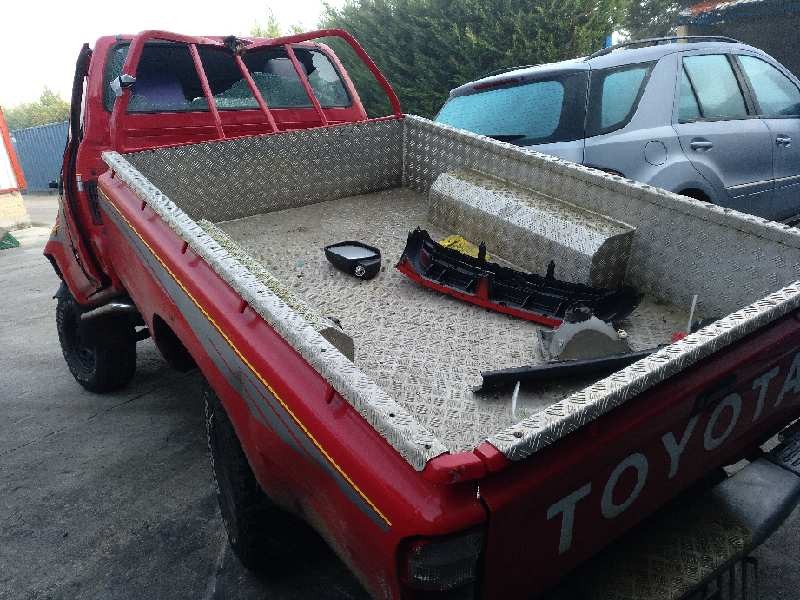 toyota hilux (kun) del año 2005