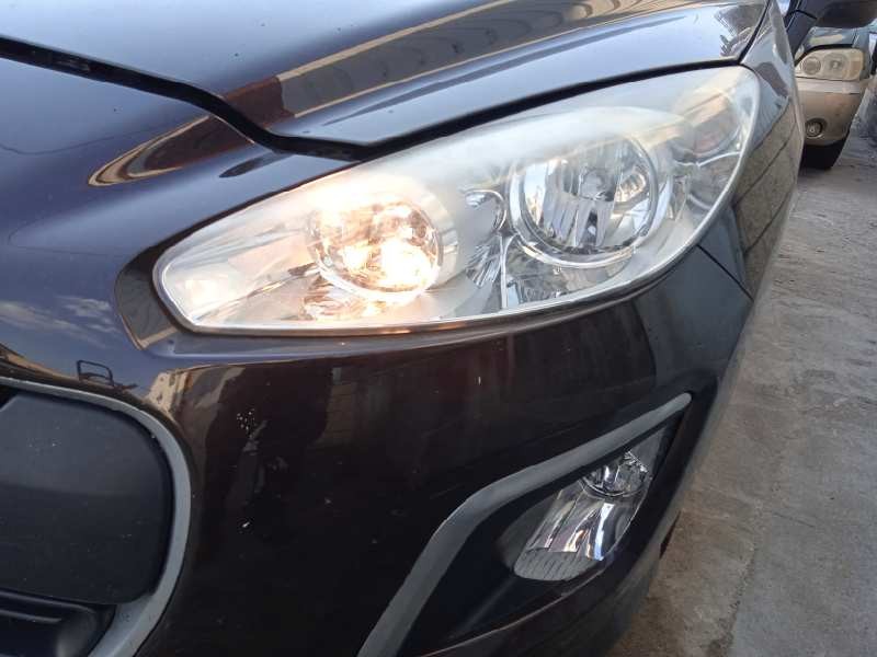 peugeot 308 del año 2012