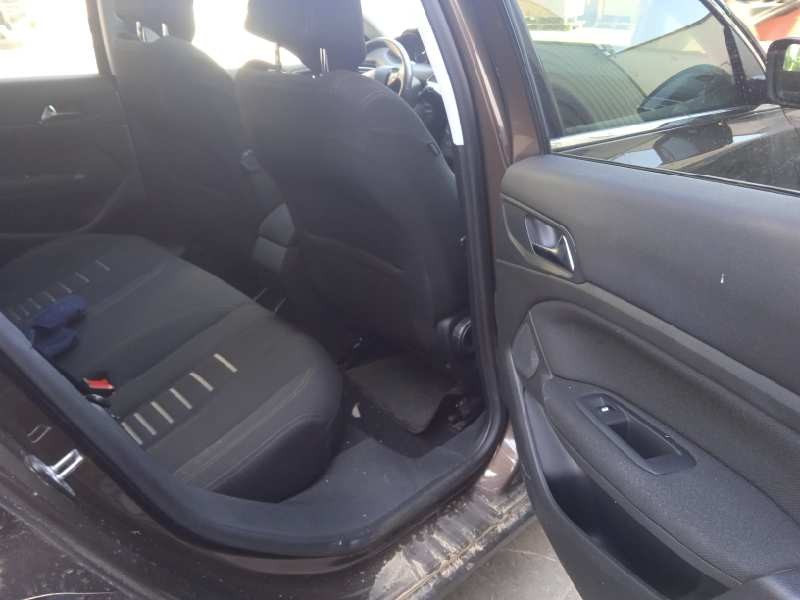 peugeot 308 del año 2013