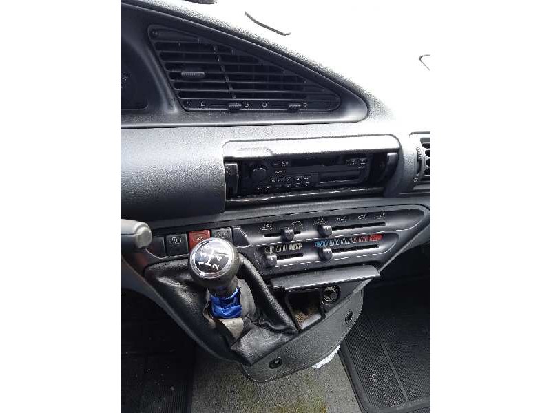 peugeot 806 del año 1998