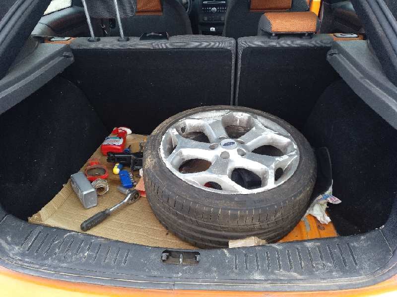 ford focus berlina (cap) del año 2006