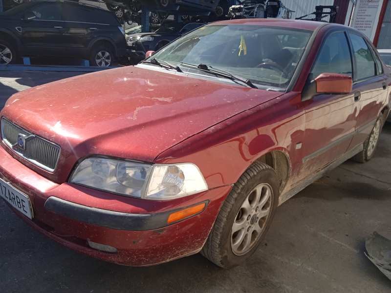 volvo s40 berlina del año 2001