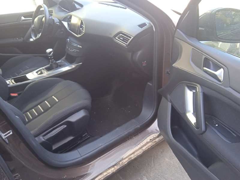 peugeot 308 del año 2013