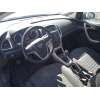 opel astra j sedán del año 2013
