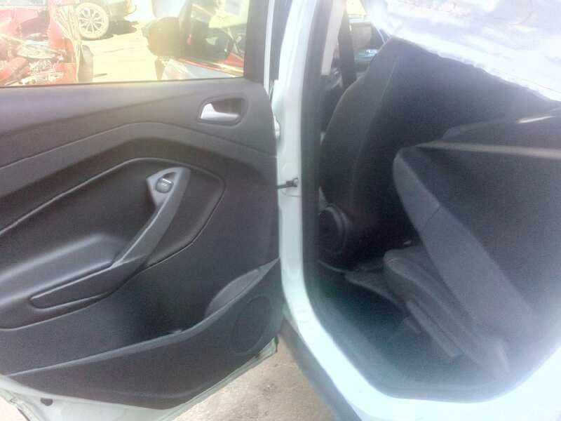 ford kuga (cbs) del año 2016