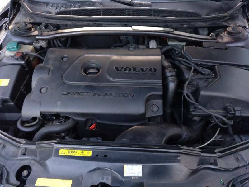 volvo s80 berlina del año 2000