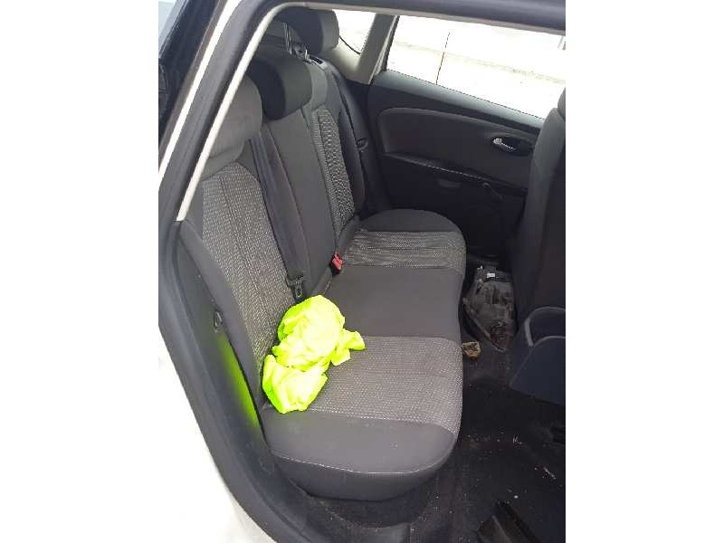 seat leon (1p1) del año 2010