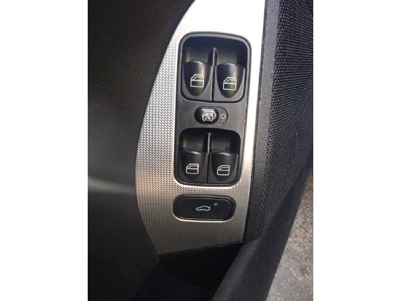 mercedes-benz clase clk (w209) coupe del año 2005