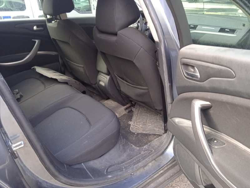 citroën c5 berlina del año 2011