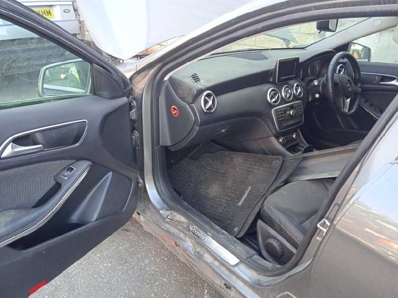 mercedes-benz clase a (w176) del año 2014