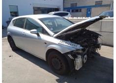 SEAT LEON (1P1)