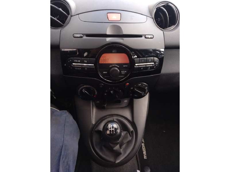 mazda 2 lim. (de) del año 2011