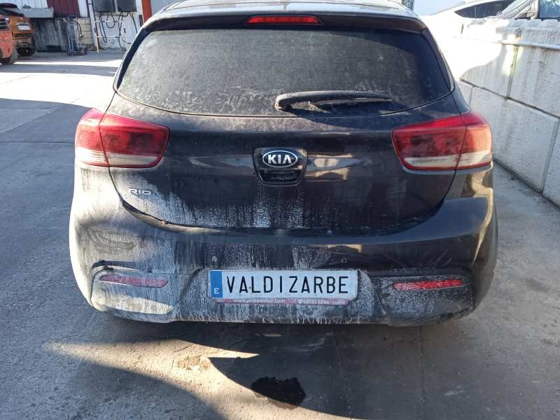 kia rio (yb) del año 2017