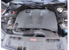 mercedes-benz clase c (w204) berlina del año 2009 2