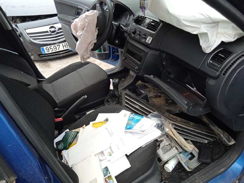 skoda fabia (5j2 ) del año 2014