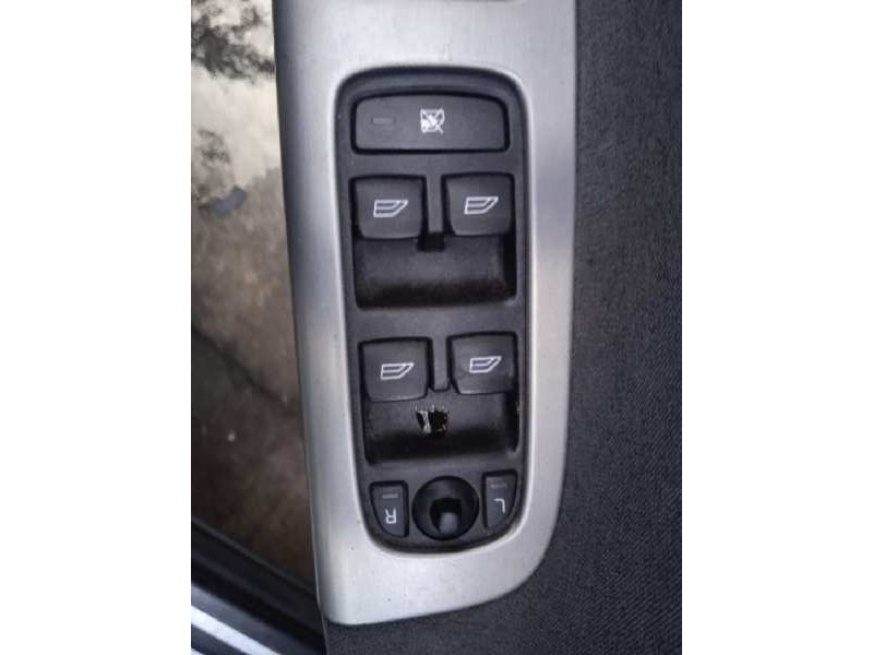 volvo s40 berlina del año 2005