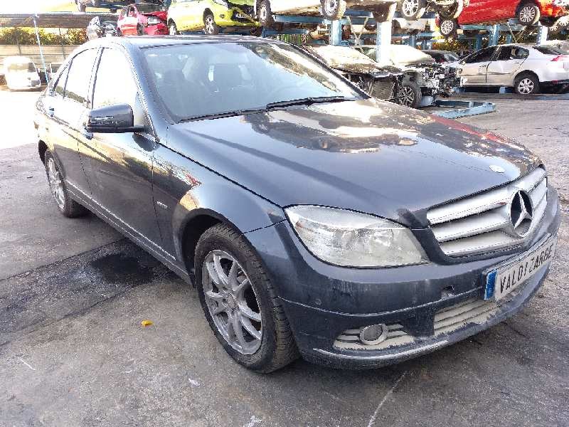 mercedes-benz clase c (w204) berlina del año 2009