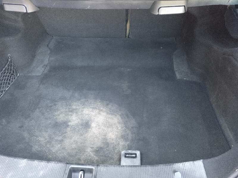 mercedes-benz clase c (w204) berlina del año 2009